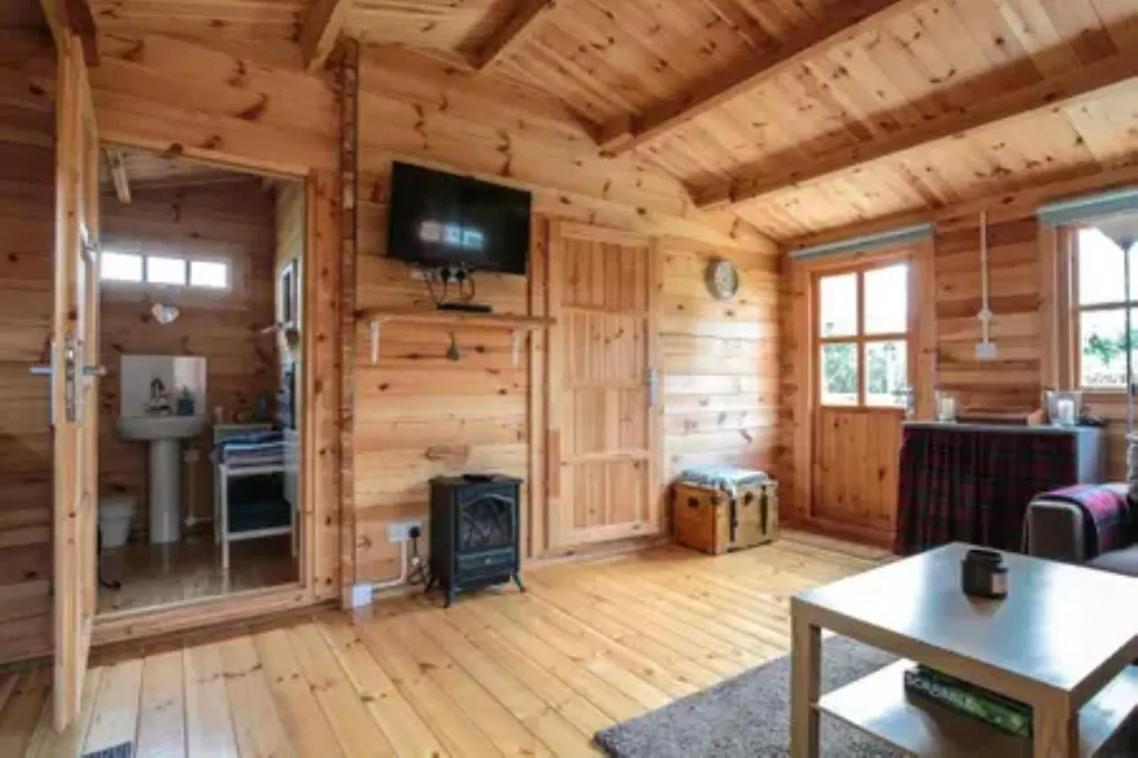 The Cabin Chester 0*,